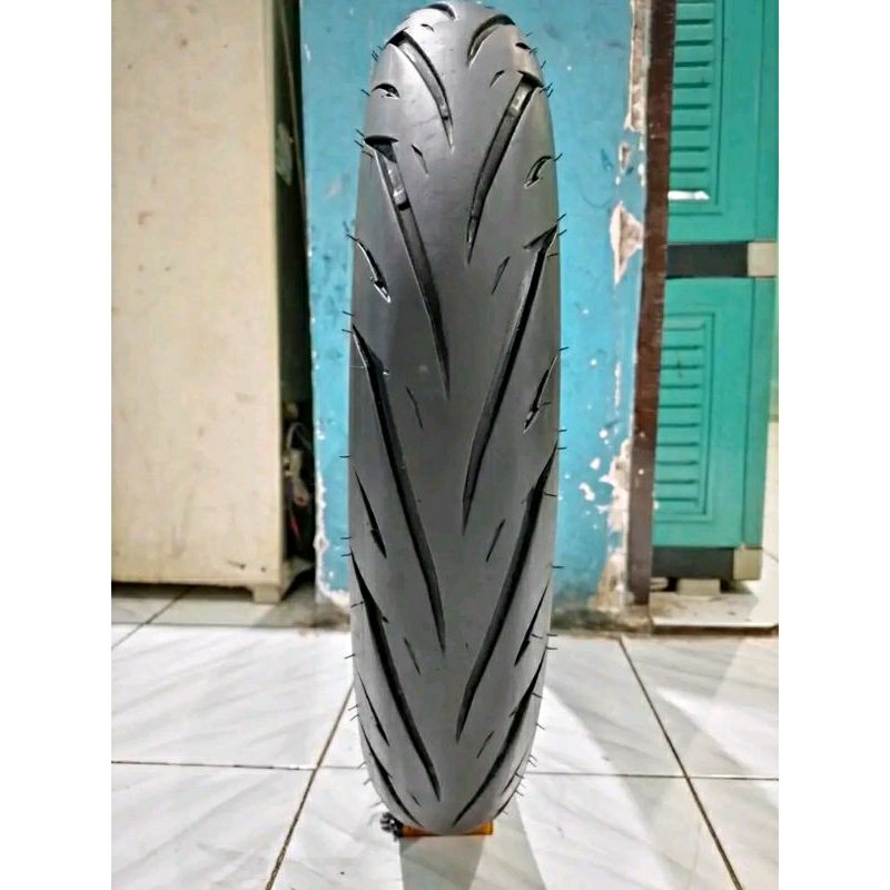 BAN TUBELESS MERK IRC EXATO NR88 UK 80/90-17