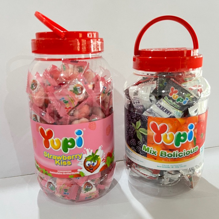 

Sedia Disini ECER 1 TOPLES Permen Yupi Strawberry Kiss Toples Jar 3gr Bolicious Mix Jar 25gr