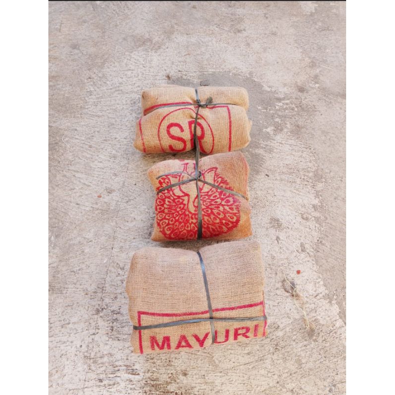 karung goni 25kg bekas