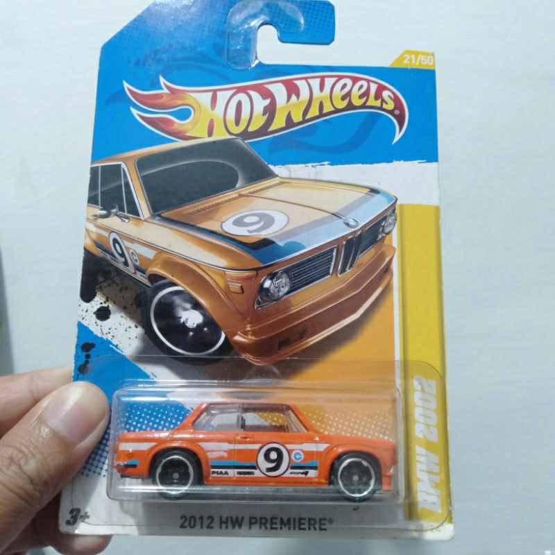 Hotwheels BMW 2002 hw premiere