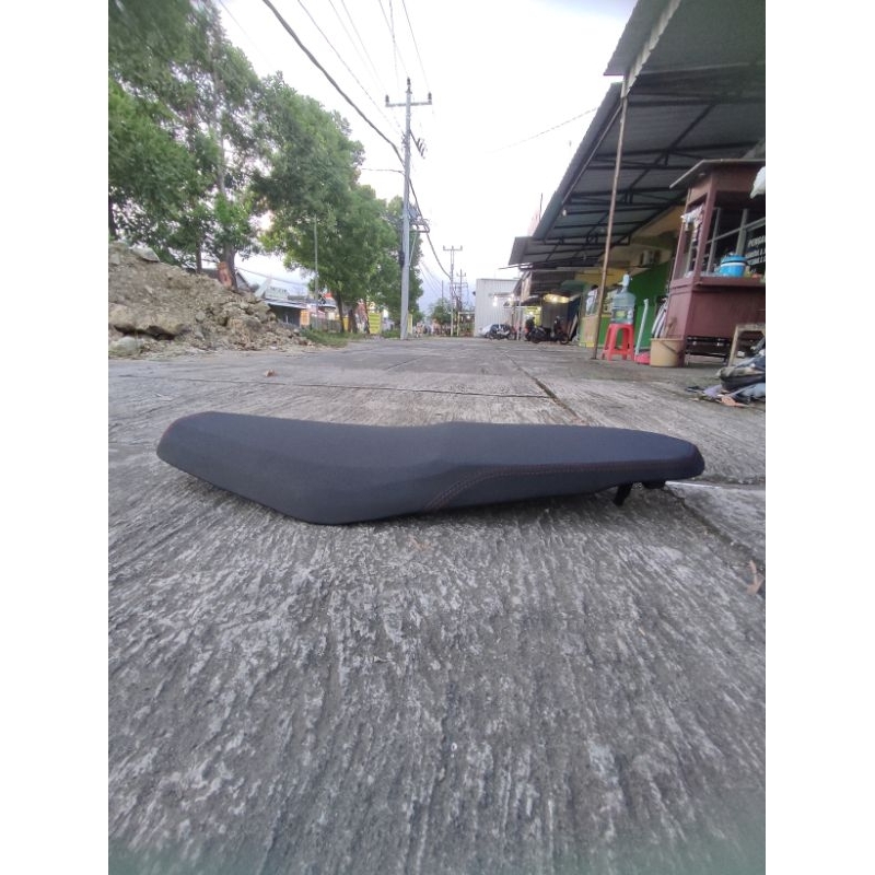 JOK SLIM VARIO LED 125-150 KULIT AMPLAS/JOK SLIM VARIO SASAK PAHA