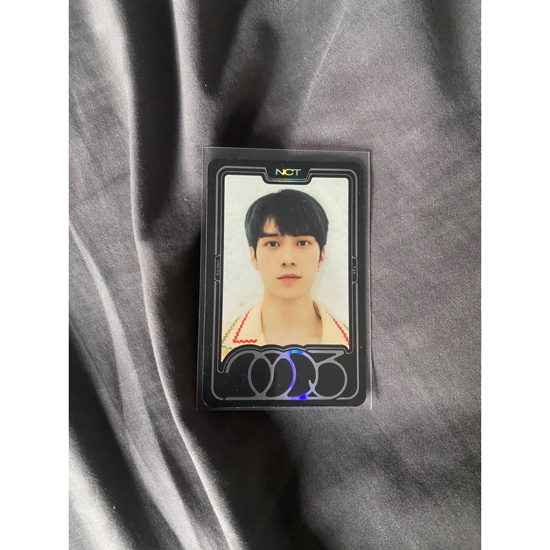 Hendery Golden Age Yearbook Hendery Golden Age Card Hendery Photocard