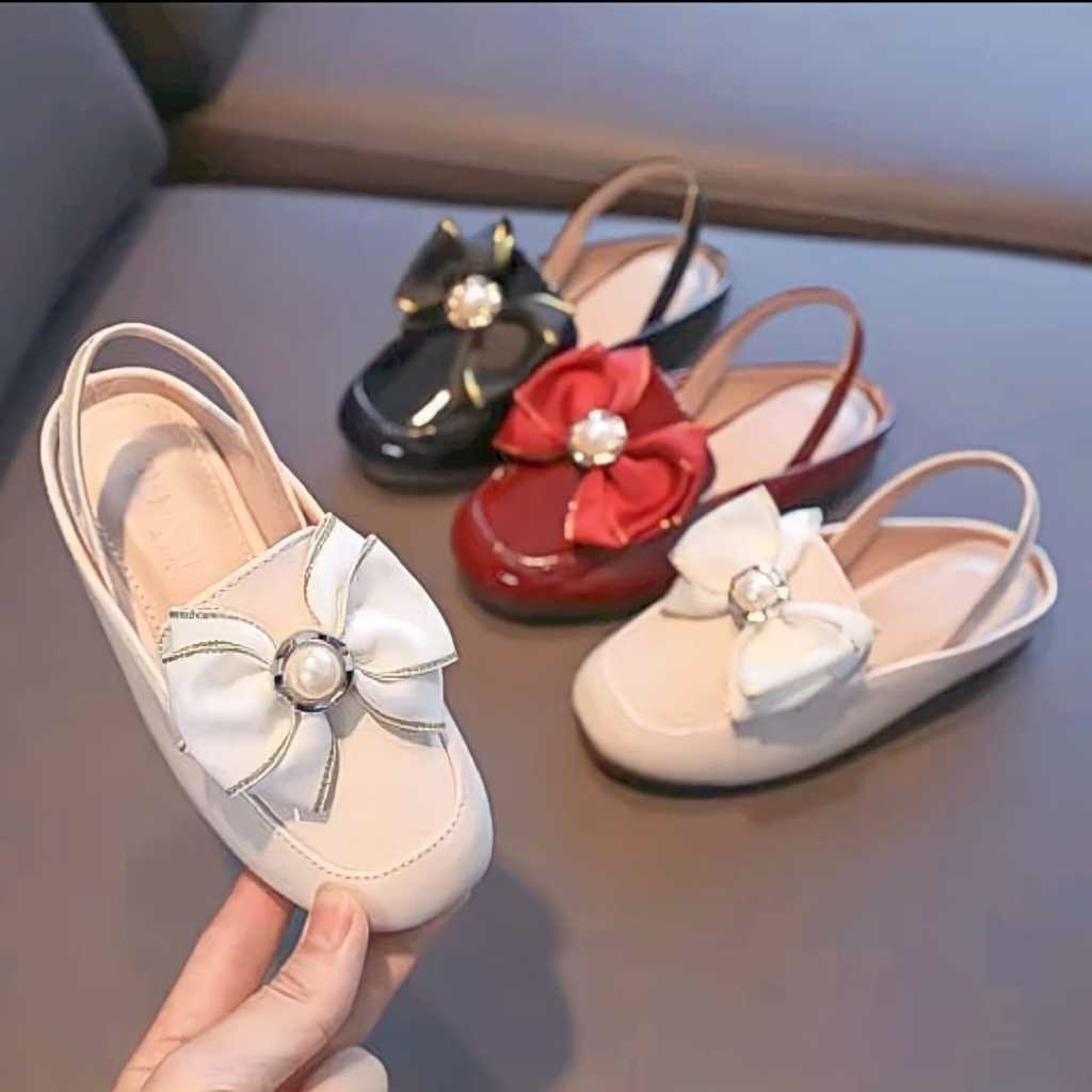 Sandal selop anak perempuan terbaru trendy / Sandal selop anak wanita kekinian / Sandal anak perempu