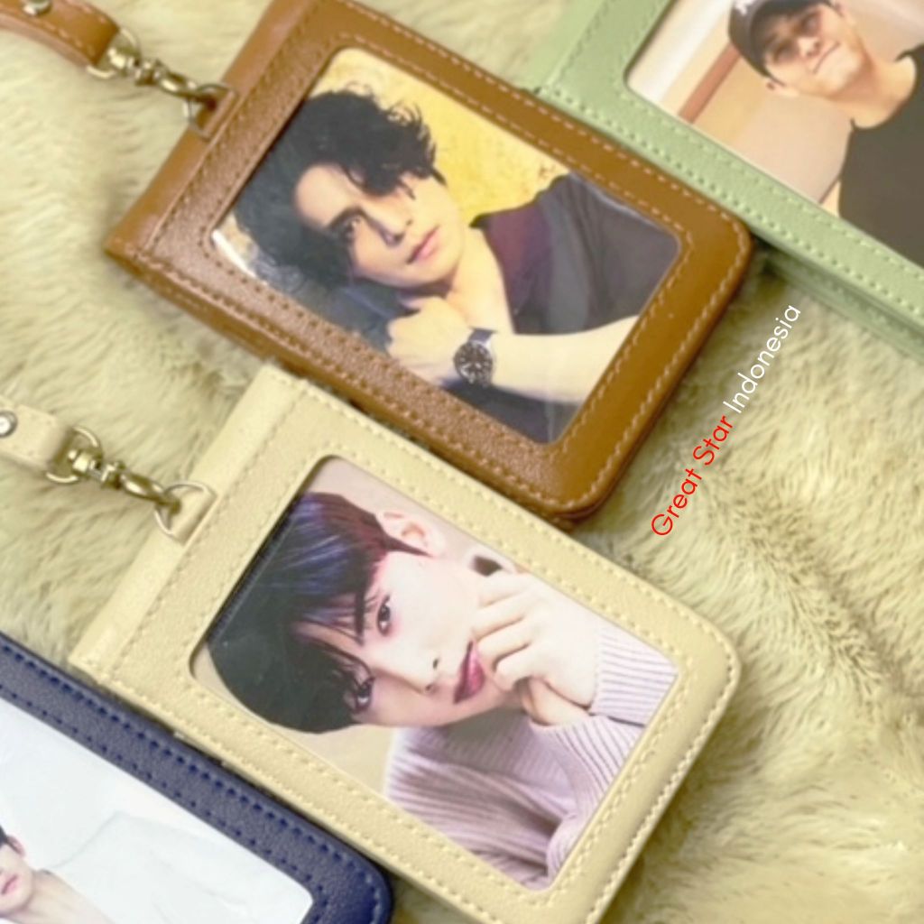 

HJK DOMPET ID CARD KANCING ( DUA SISI ) / DOMPET HOLDER ID CARD NEW 1SET + TALI ID CARD PU .