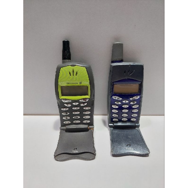 HP KOLEKSI ERICSSON T20 & T29 BAHAN JADUL UNIK LANGKA