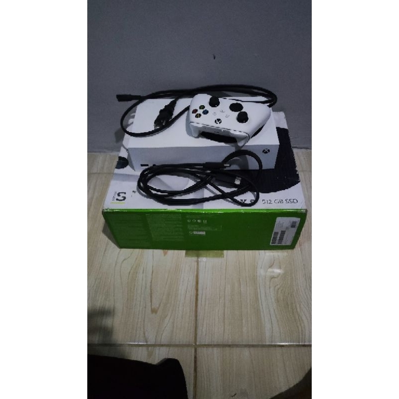 XBOX SERIES S BEKAS