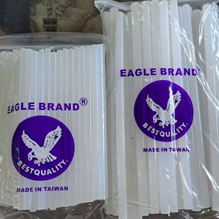 

ART O93E Lem Lilin Besar Kecil Eagle Brand 1 KG refill glue gun