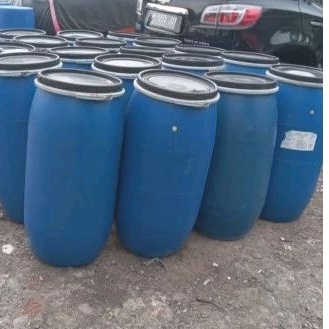 tempat sampah plastik / tong air toren drum plastik kap 150L bekas