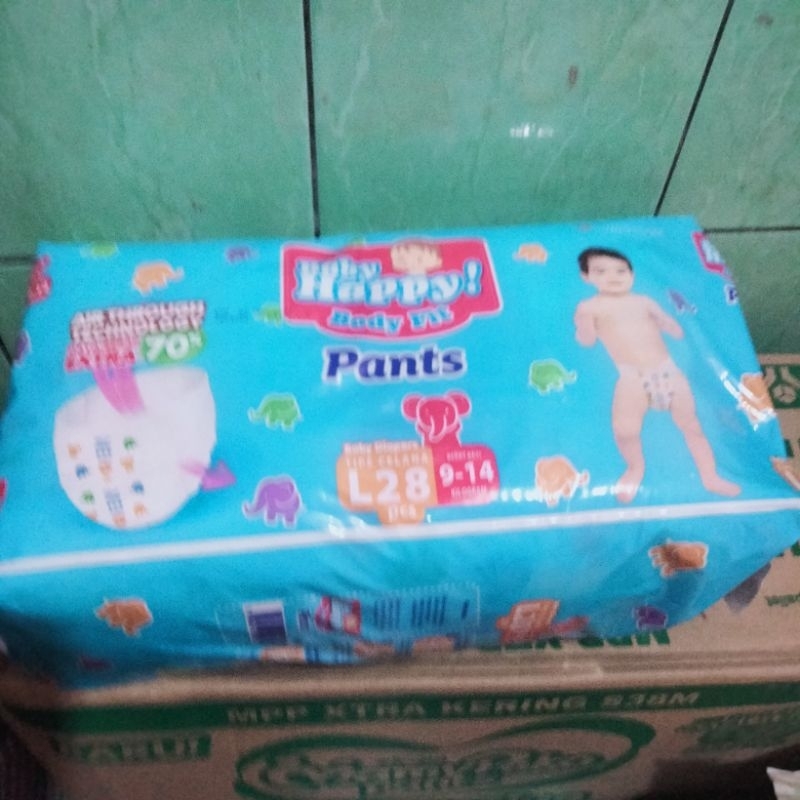Pampers Baby Happy L