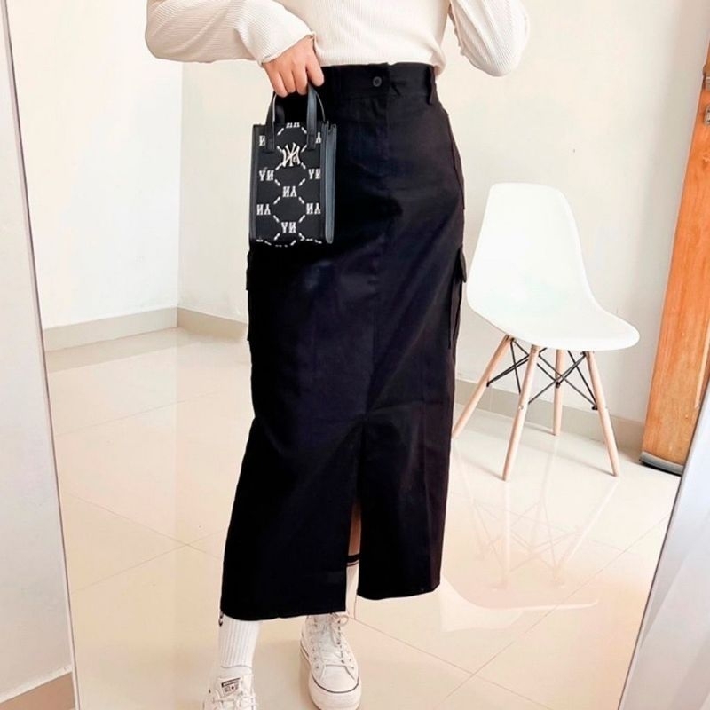 KENZO CARGO ROK KOREAN STYLE / ROK WANITA / WARNA HITAM ARMY MOCCA GREY / MONOCHROME FASHION WEEK