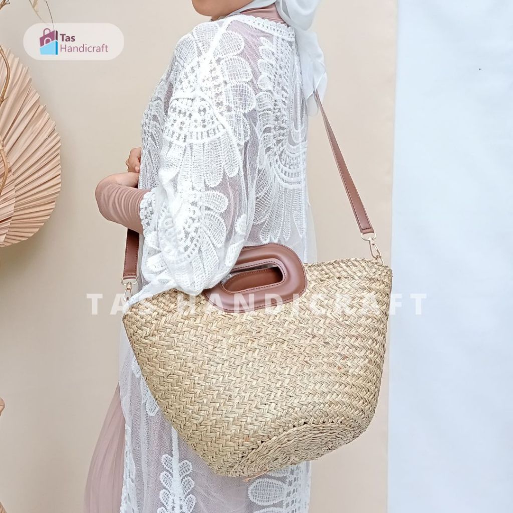 Tas Slempang Anyaman Mendong Model Bakul | Tas Etnik Wanita Natural