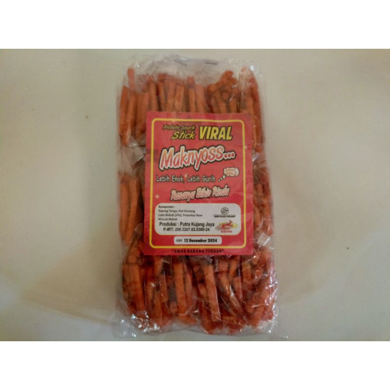 

Potato Snack Viral Maknyoss / Stik kentang / Maknyoss / Aneka maknan ringan