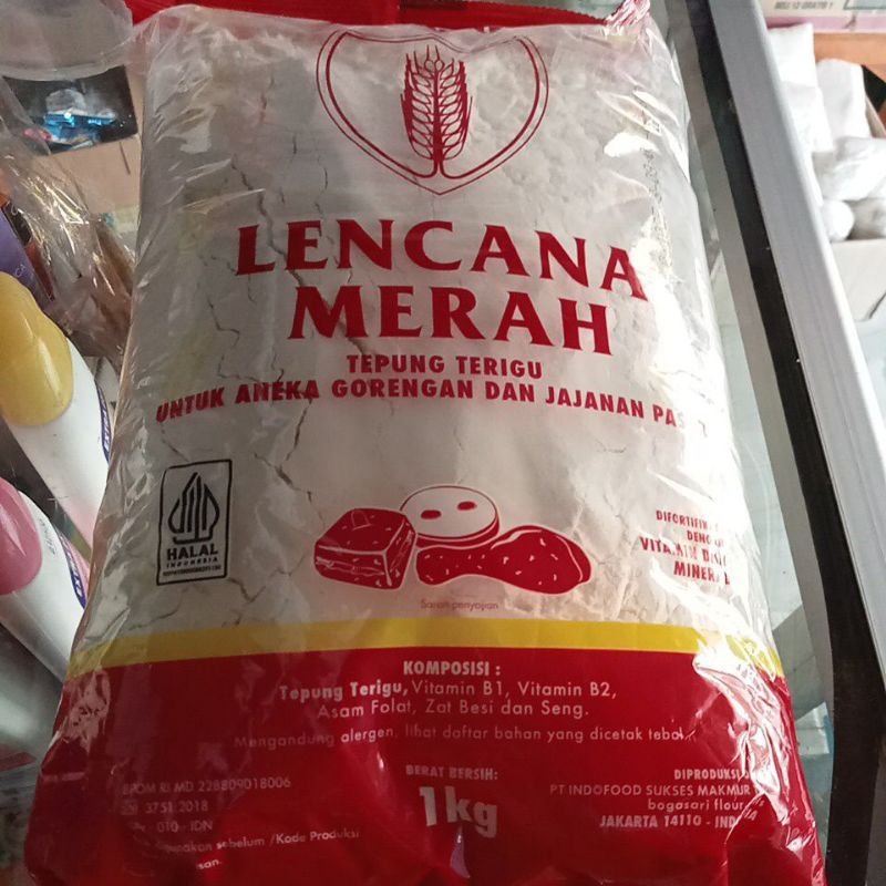 

tepung terigu lencana merah kemasan 1kg