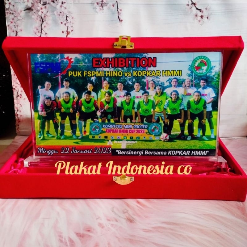 Plakat akrilik | plakat akrilik custom | plakat wisuda | plakat kkn | Plakat 2 muka