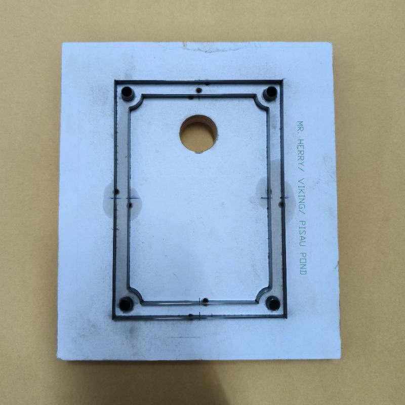 

PISAU POND CUSTOM - PISAU POND - DIECUT