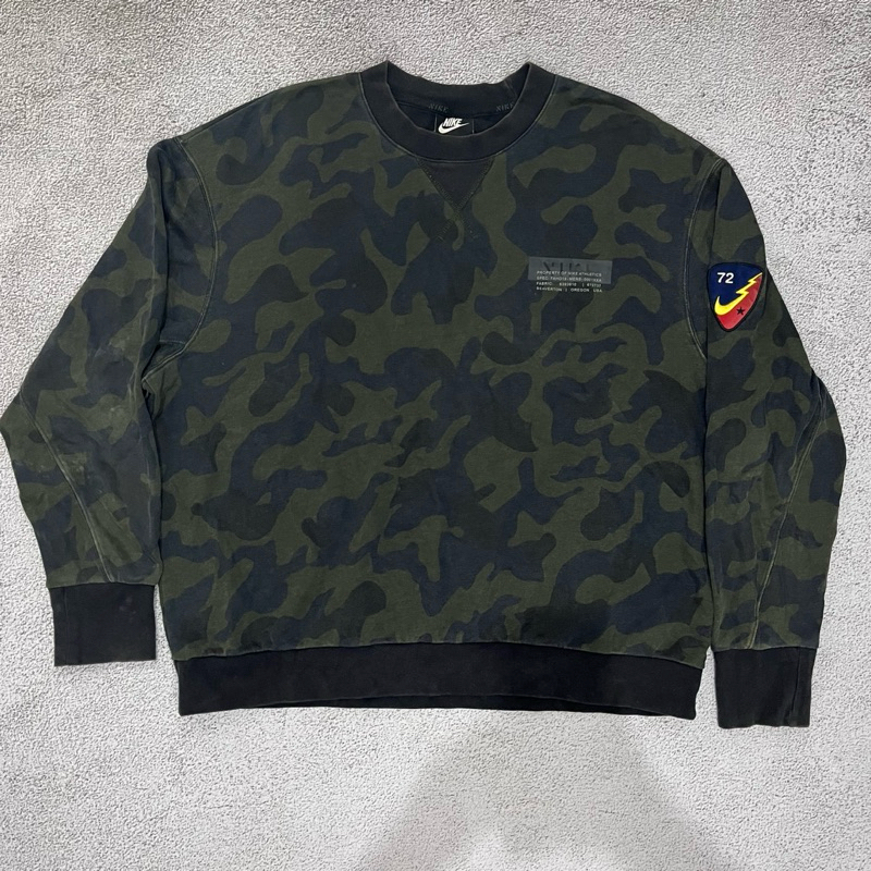 Crewneck Nike Camo Size XL