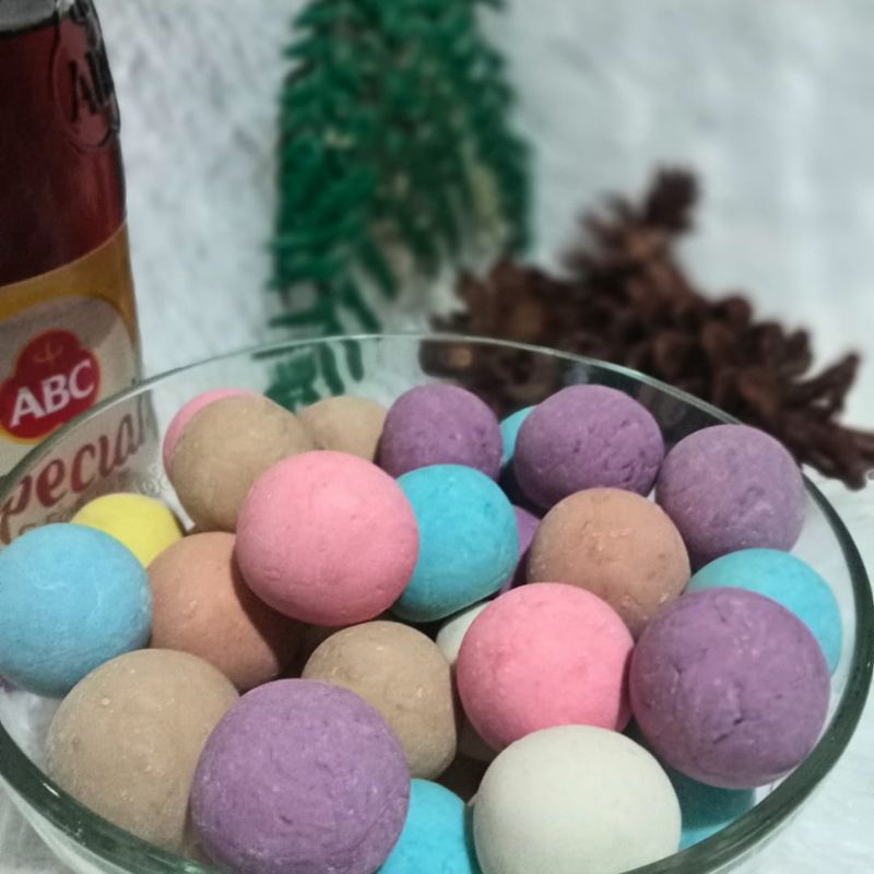 

BOLA SUSU PREMIUM ISI 100 PCS MIX RASA