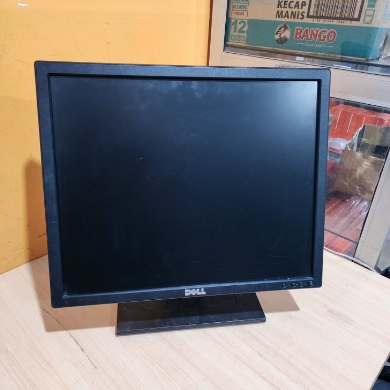Monitor LCD 19 inch Kotak - LCD 19 square HP Dell