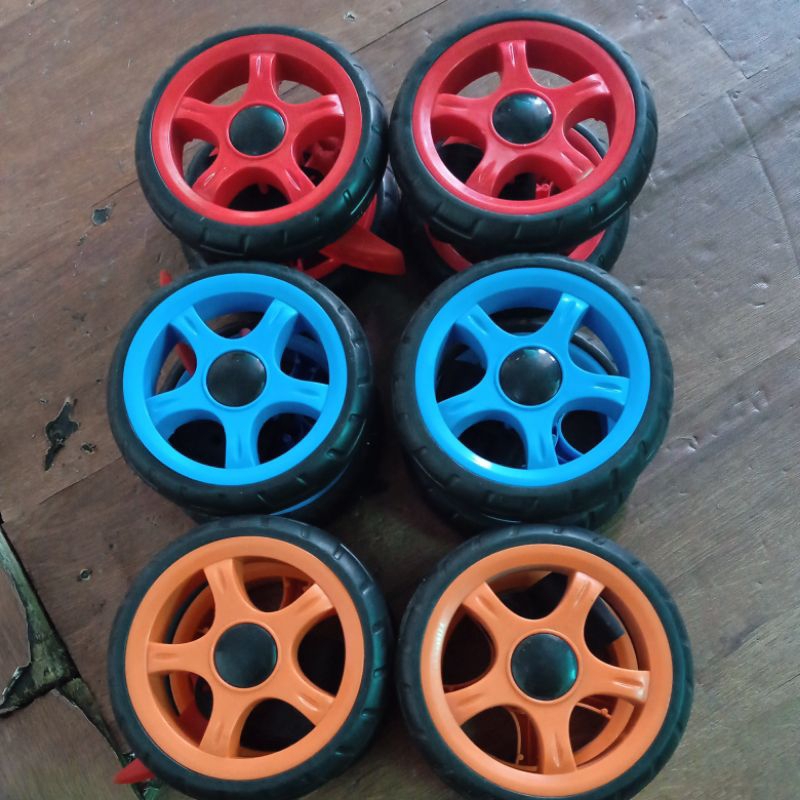 (HARGA SEPASANG) Roda Stroller bayi, sperpart Roda stroller Pliko model warna Harga sepasang kanan k