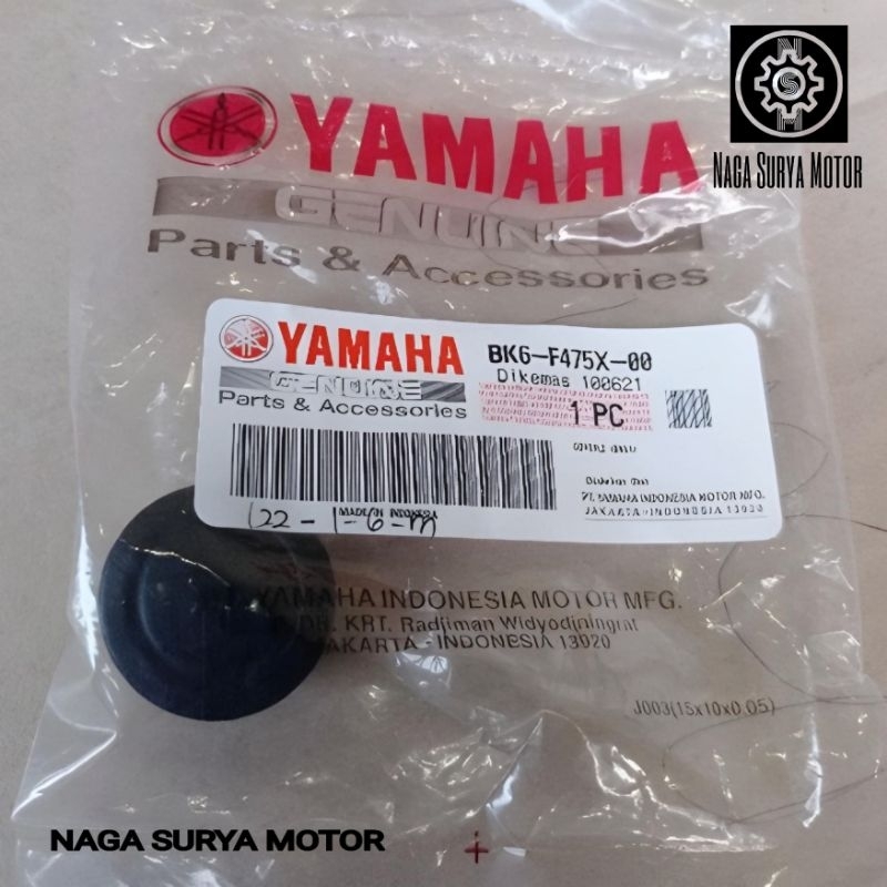 Karet tutup jok belakang cover baut Yamaha R15 V3 BK6-F475X-00 ORI YGP