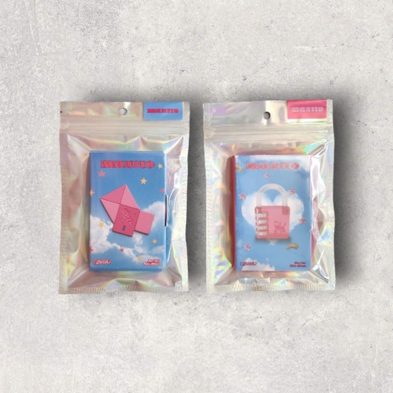 READY QWER 1st Mini Album - MANITO (Platform Ver.)