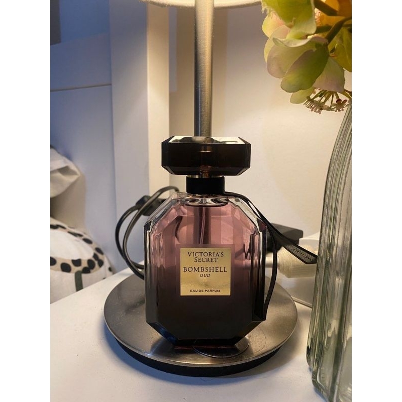Parfum Victoria Secret Bombshell Oud Parfume Victoria Secret Bombshell Oud VS Bombshell Oud