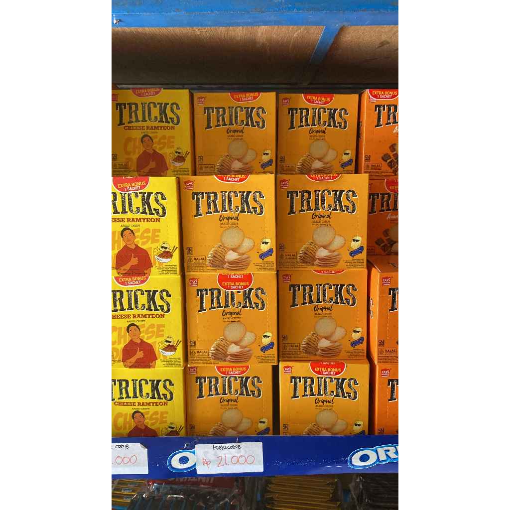 

trick snack 1 box (isi 10 pack)