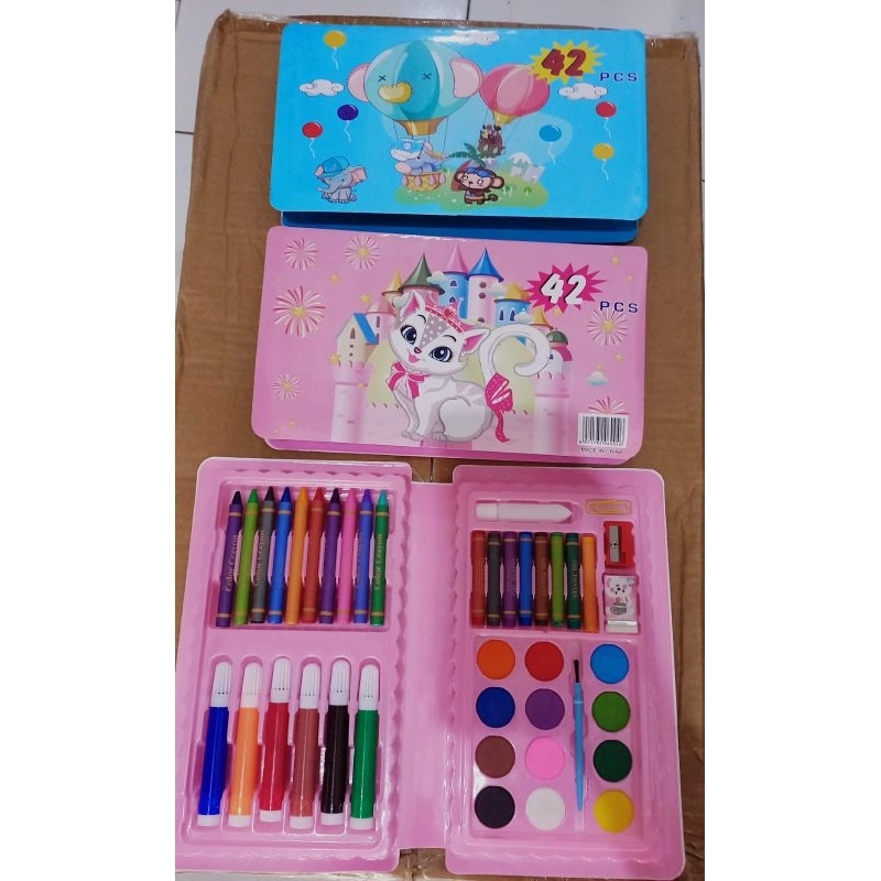 

CRAYON MEWARNAI 42PCS / CRAYON LUKIS ANAK 42PCS / PENSIL WARNA ANAK ART SET