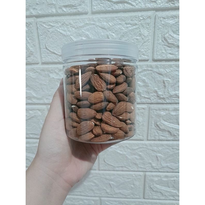 

Almond panggang