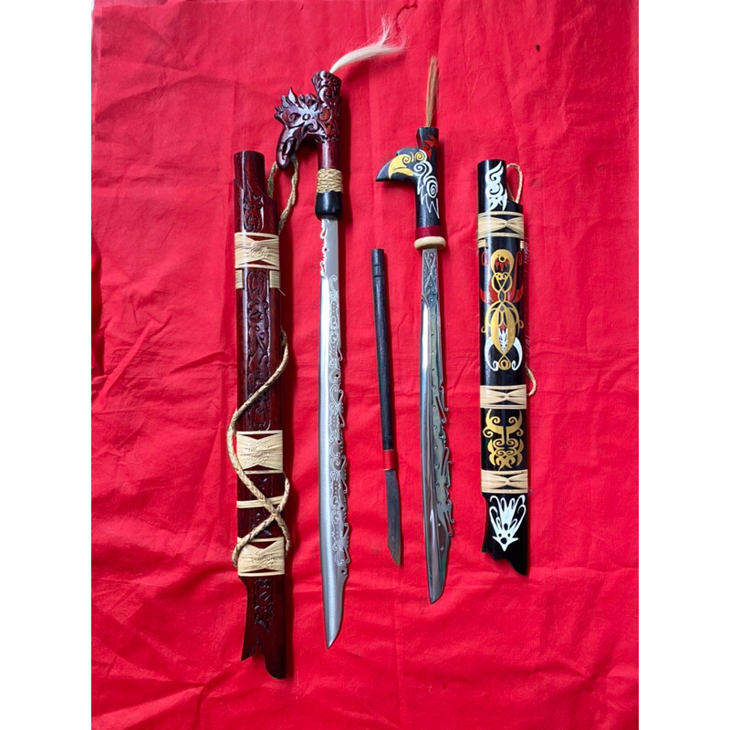 MANDAU BAJA PUTIH ANTI KARAT KHAS DAYAK KALIMANTAN