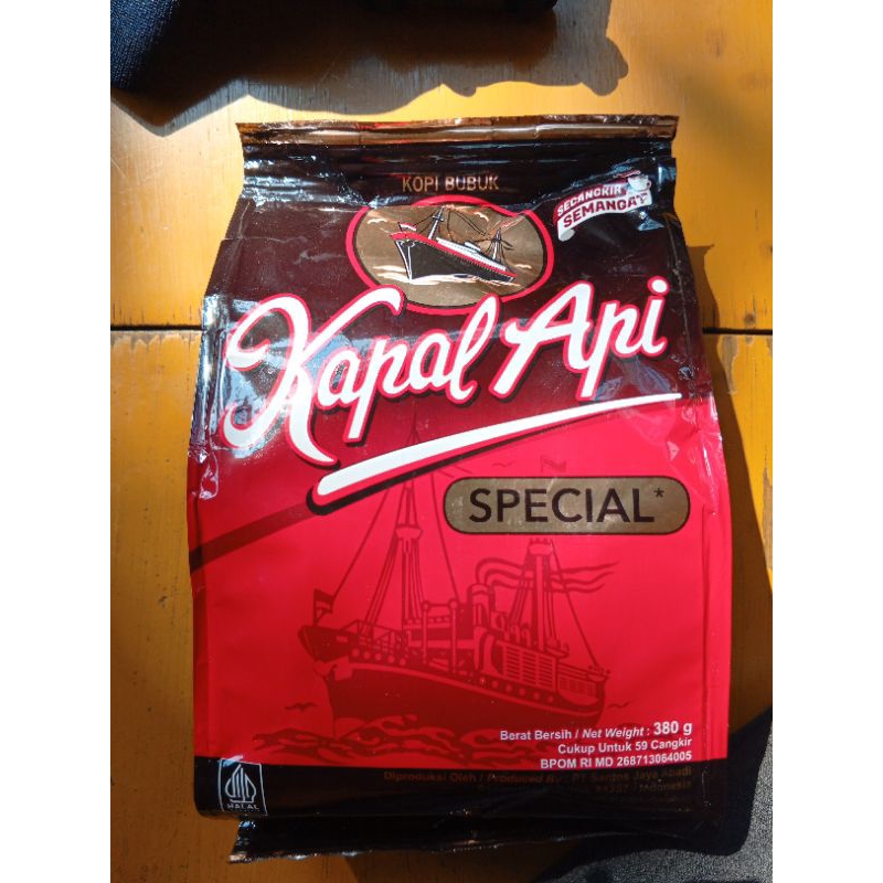 Kapal Api Spesial 380g Kopi Bubuk tanpa gula