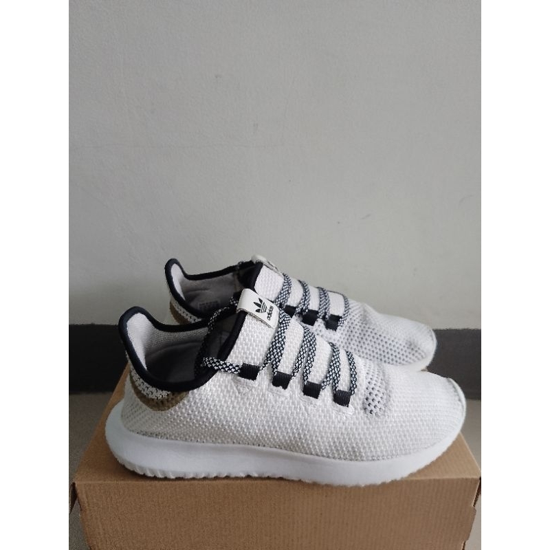 Sepatu Second Branded 4D1D45 Tubular Shadow Putih Size 42.Sneakers Pria Wanita
