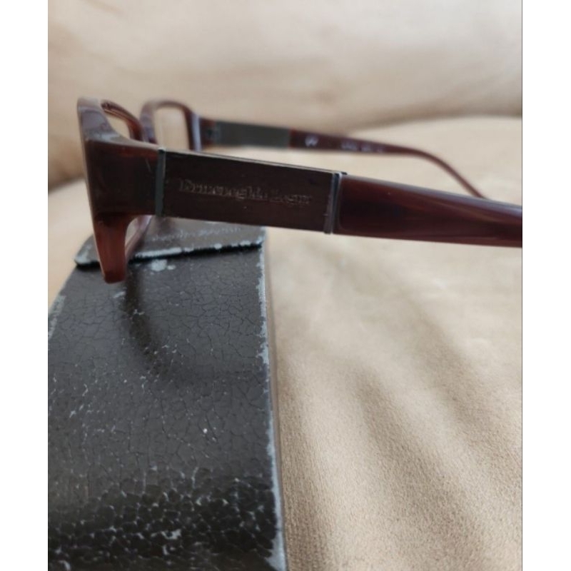 Frame kacamata ermenegildo zegna preloved
