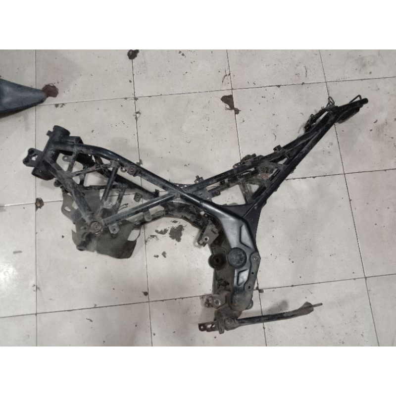 rangka sasis ori CB 150r new led