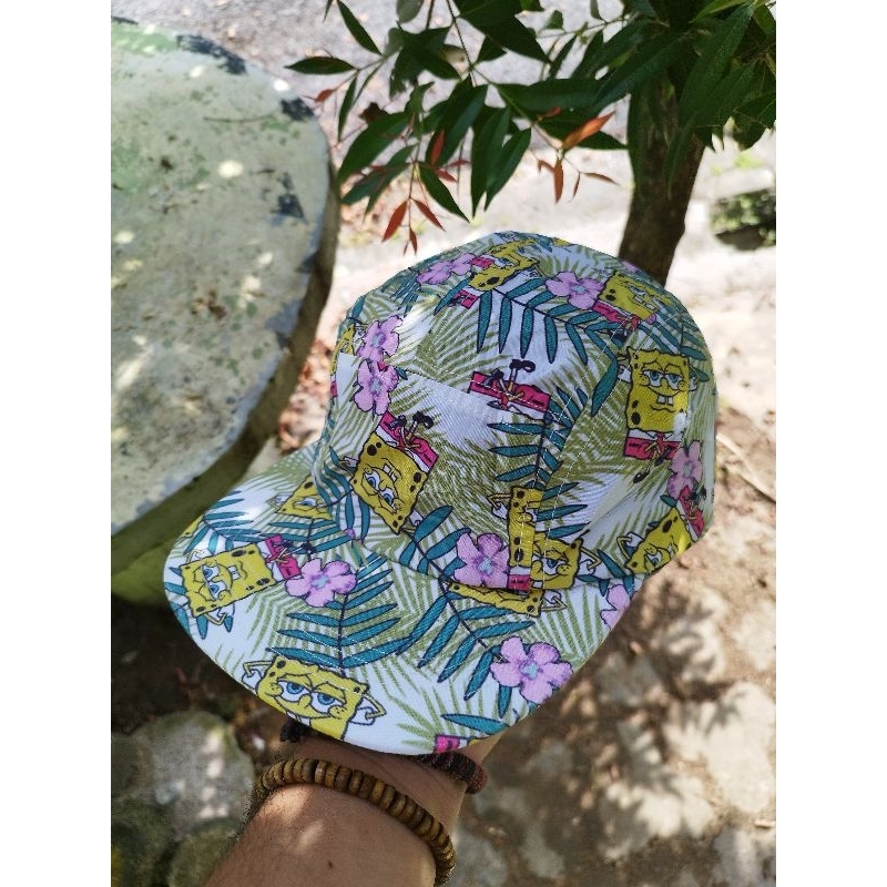 Topi Spongebob 5 panel