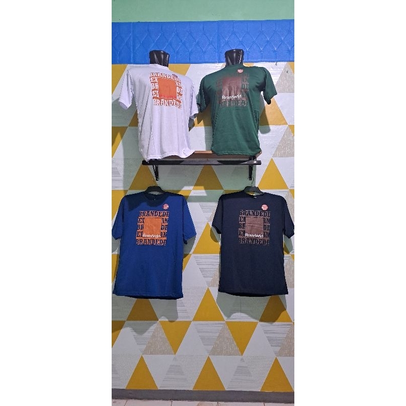 Paket Pakaian Pria 4 Kaos Semi katun Distro simpel/sablon timbul/original branded