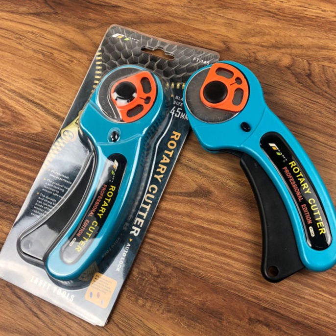 

Garansi Termurah Rotary Cutter Alat potong bahan kain