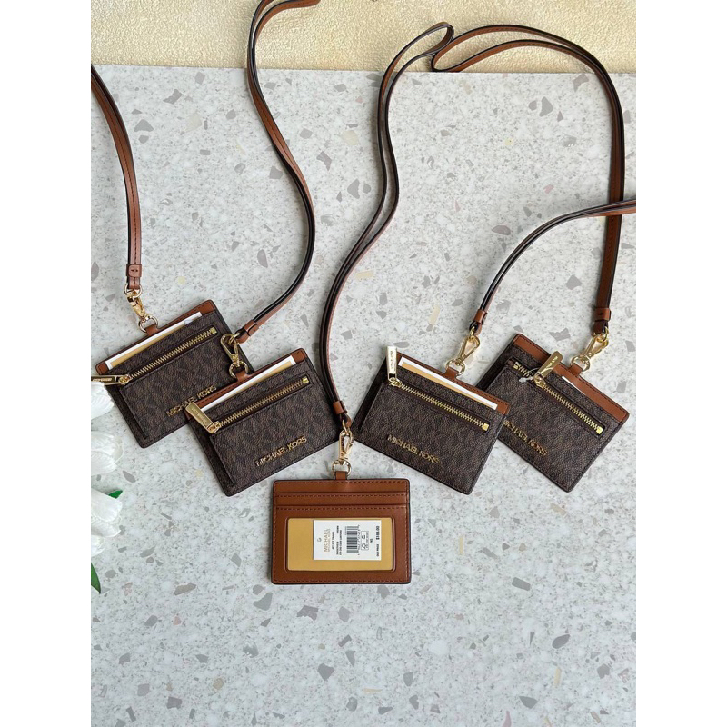 

MK JST TRAVEL EW CARD CASE ID LANYARD