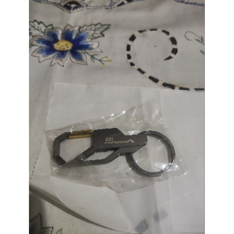 gantungan kunci motor vario 160