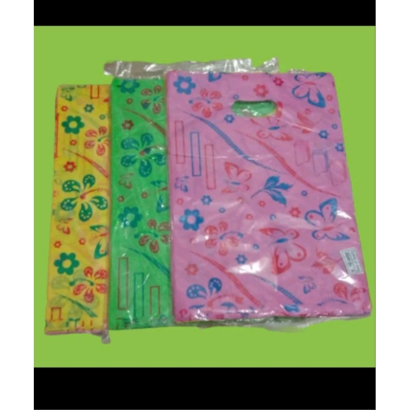 

[100pcs] Plastik Motif/ Plasting bungkus jajan/ Plastil Kembangan ukuran 25x35.