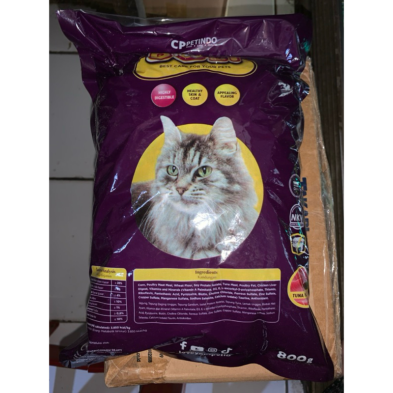 PAKAN KUCING BOLT TUNA