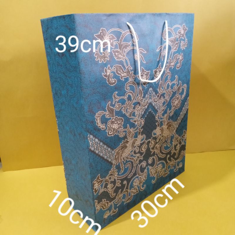 

paperbag batik warna/jbb mr ukuran XL (30×10×39)cm isi 12 pcs/pack