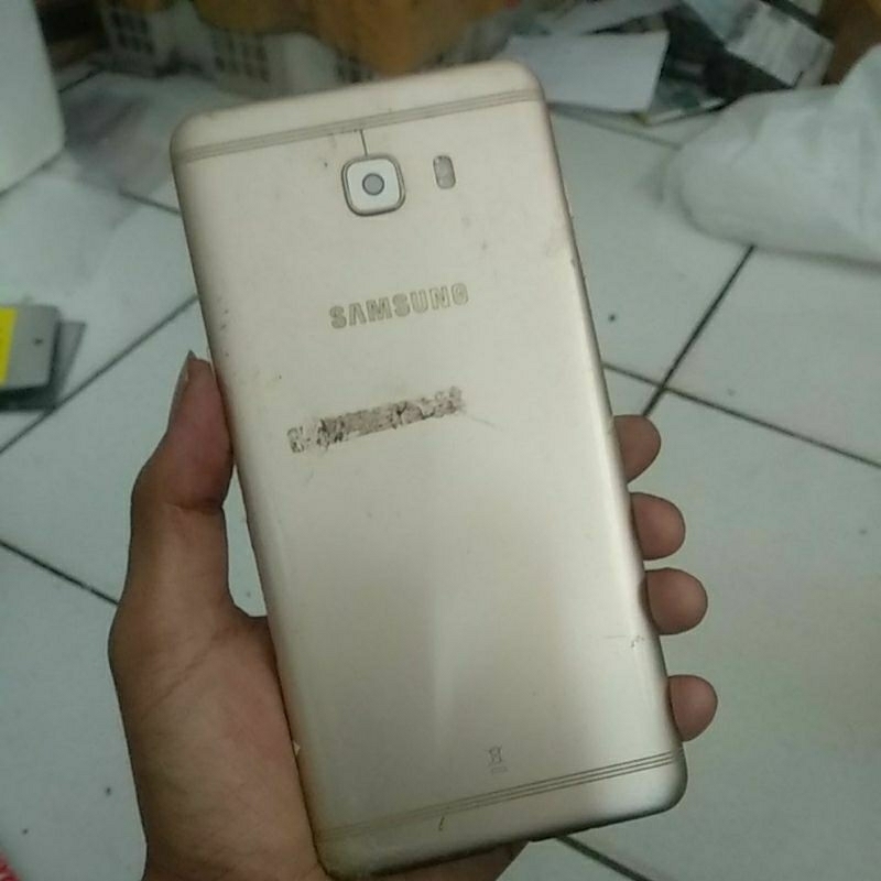 Backdoor Bekas Samsung galaxy C9 Pro tombol lengkap keadaan seperti di foto