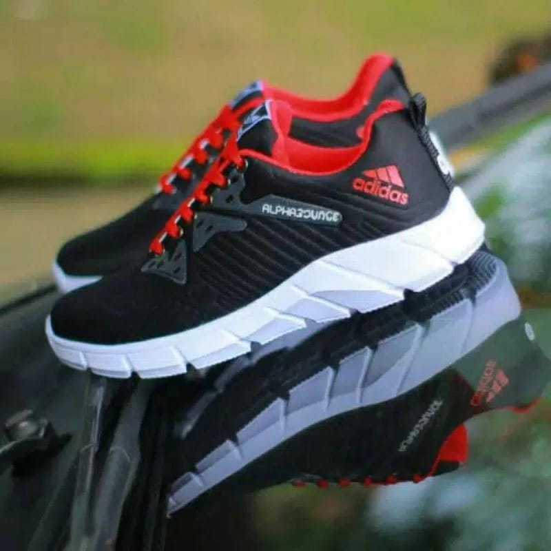 Sepatu Sneakers Pria Wanita, Sepatu Sekolah, Sepatu Olahraga. Adidas Alphabounce