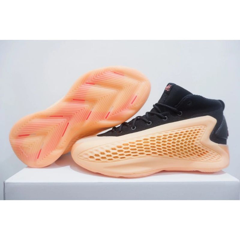 SEPATU BASKET ADIDAS AE 1 HIGH WITH LOVE