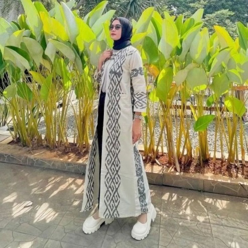 long cardi outer batik tenun wanita putih elegant