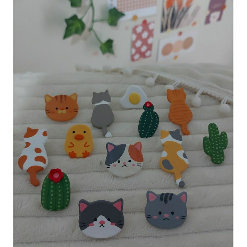 Handmade Clay Pin with glossy finish | cat | pin kucing | Bros | Pin | Aksesoris | Clay Pin | Pin Lu