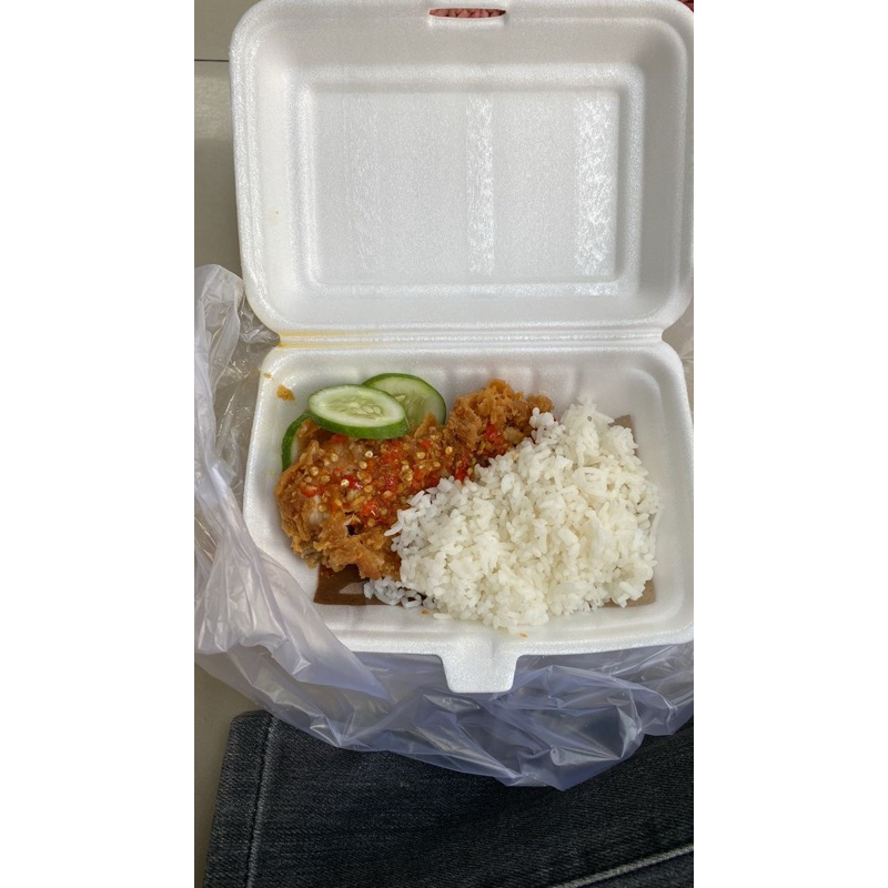 

Ayam Geprek