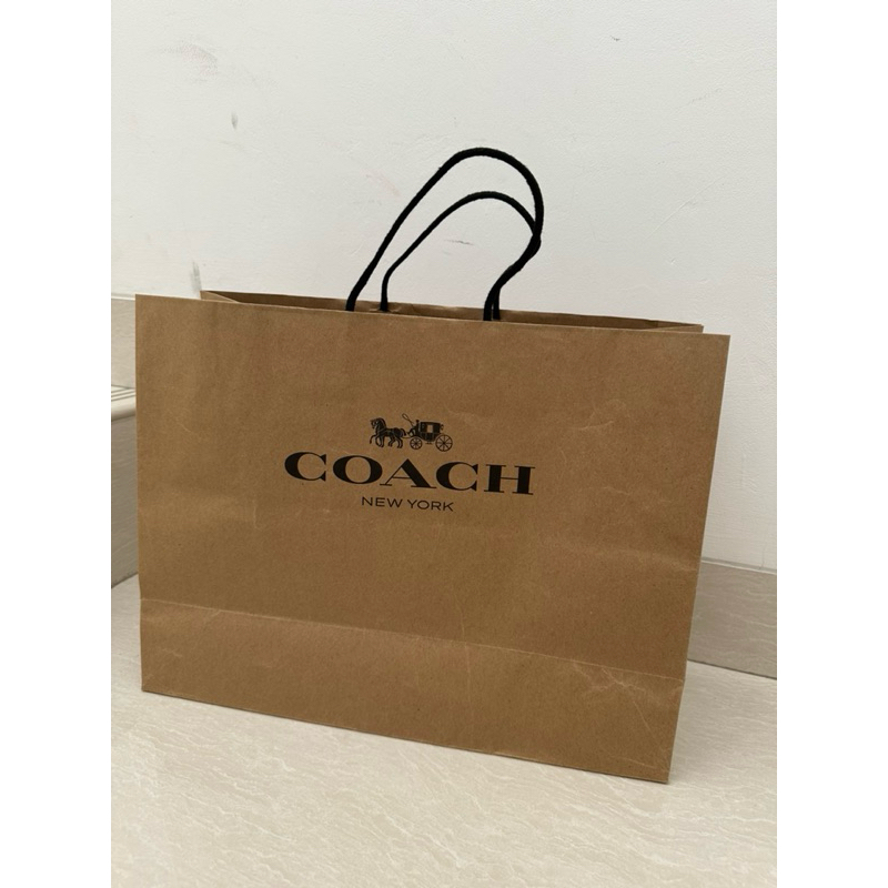 

PAPERBAG COACH ORIGINAL (L) - Good Condition (MOHON BACA DESKRIPSI)