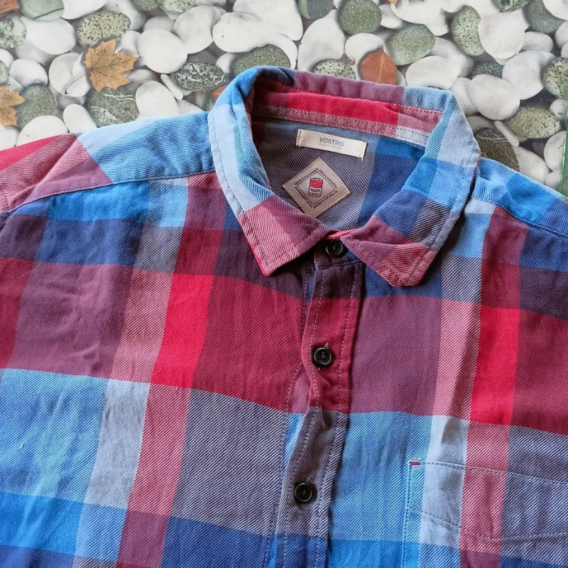 Kemeja Flannel Vintage Vostro